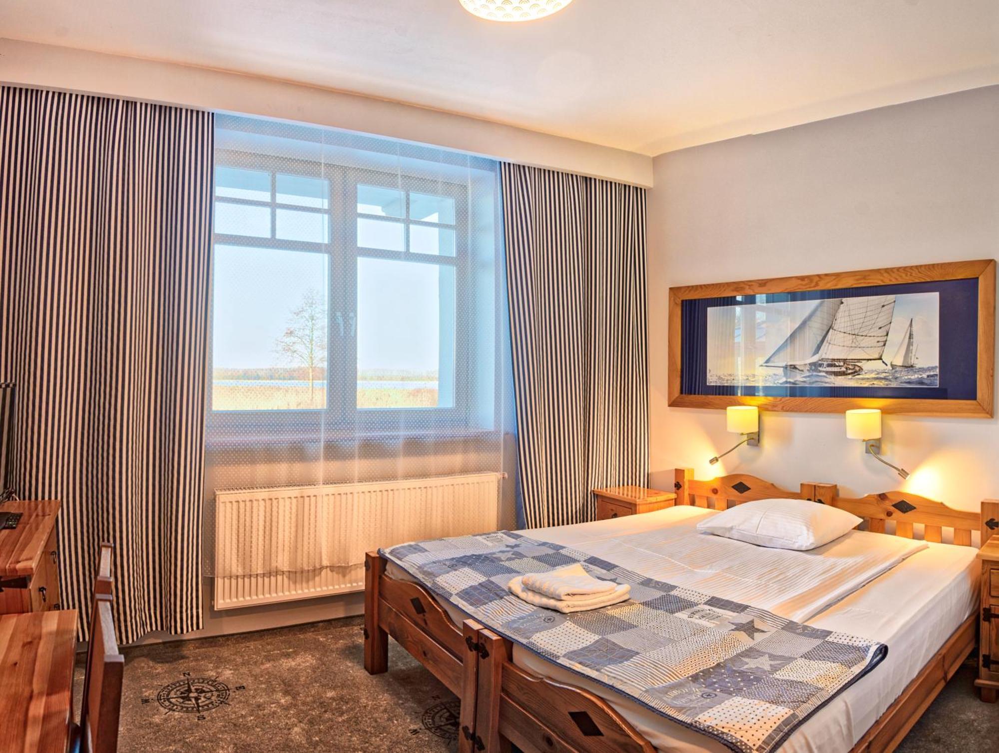 Hotel Joseph Conrad Pisz Buitenkant foto