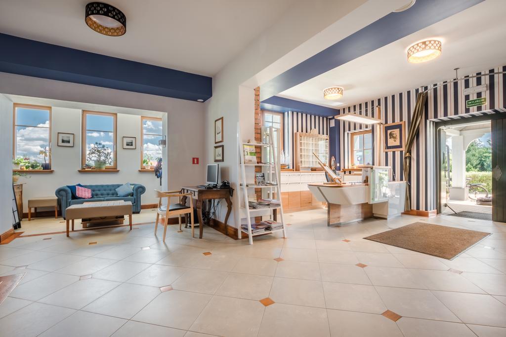 Hotel Joseph Conrad Pisz Buitenkant foto