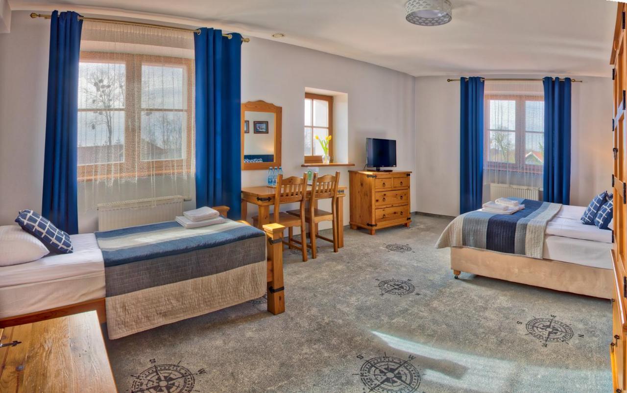 Hotel Joseph Conrad Pisz Buitenkant foto